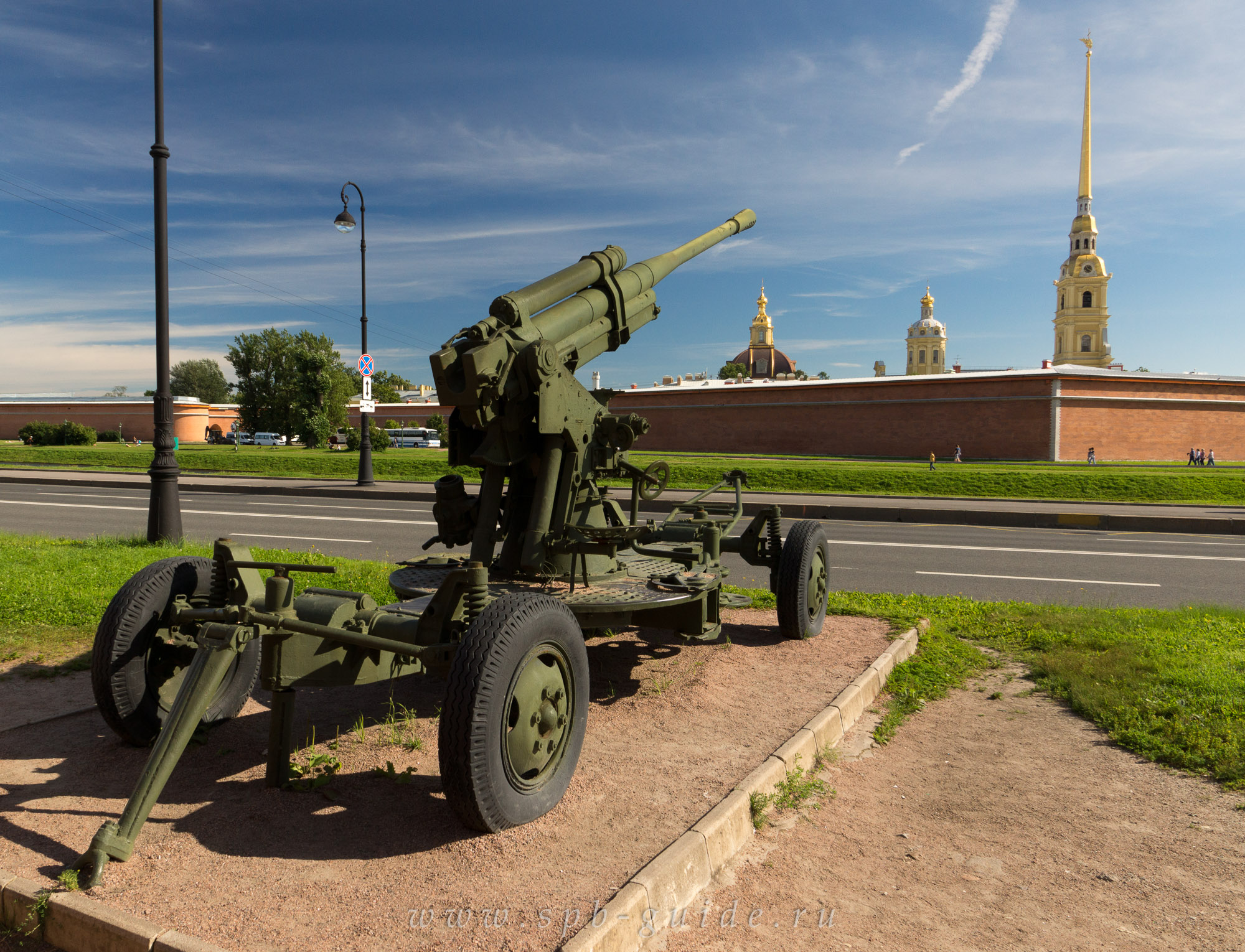 85-мм зенитная пушка образца 1939 г. (КС-12), конструктор М.Н. Логинов 85-мм зенитная пушка образца 1939 г. (КС-12), конструктор М.Н. Логинов
