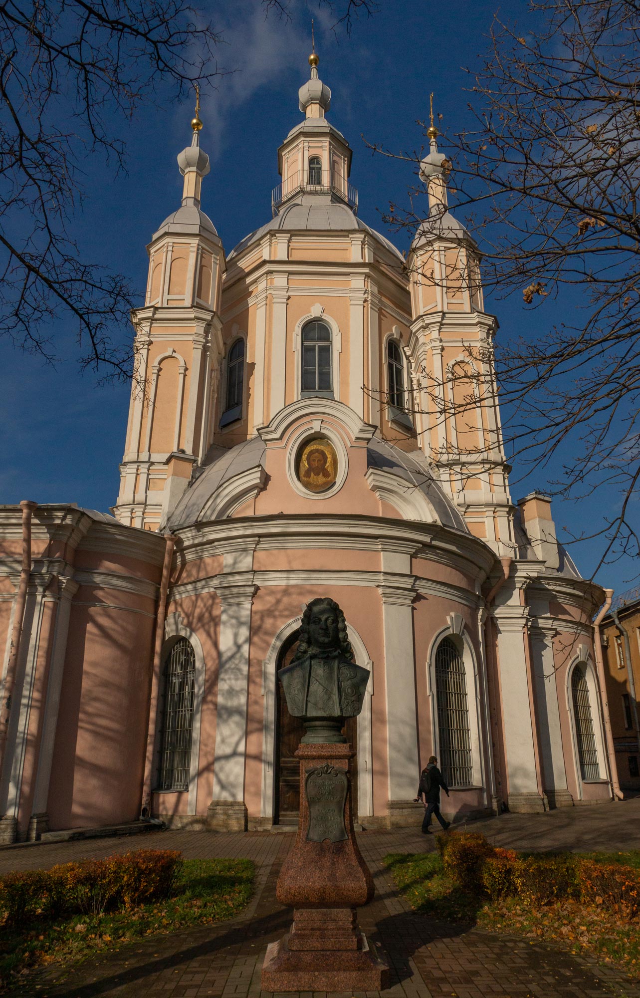 Андреевский собор в Санкт-Петербурге Андреевский собор в Санкт-Петербурге