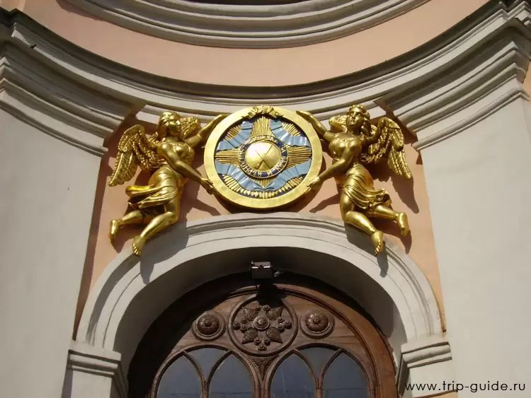 Андреевский собор в Санкт-Петербурге Андреевский собор в Санкт-Петербурге
